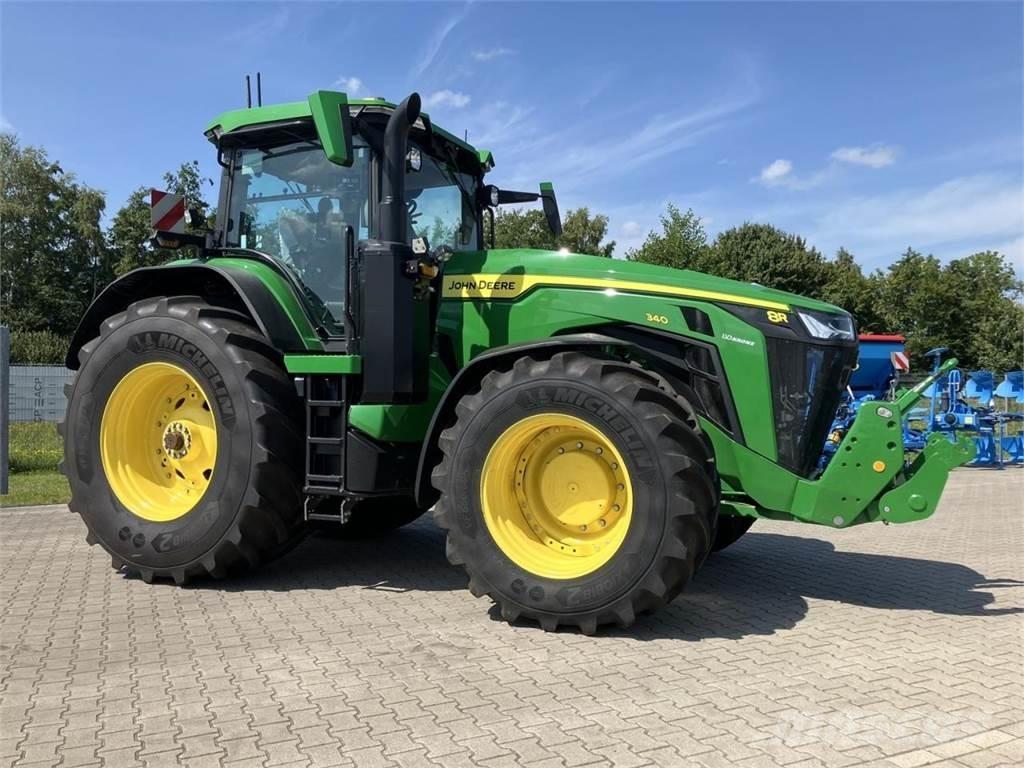 John Deere 8R 340 Traktoren