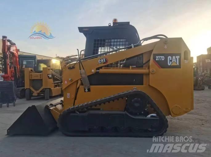 CAT 277D Kompaktlader