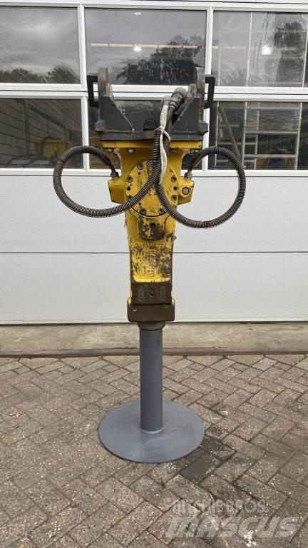 Epiroc SB452 Hammer / Brecher