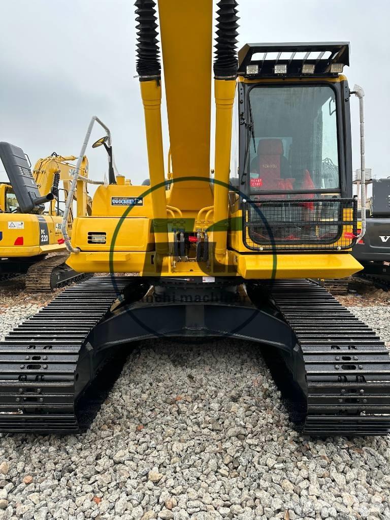 Komatsu PC 200-8 Raupenbagger