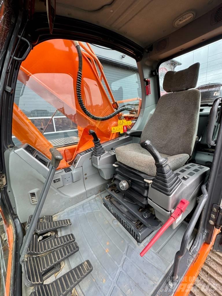 Doosan DX 340 LC Raupenbagger