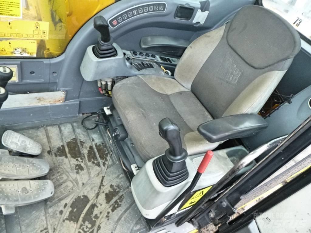JCB JS 145 LC Raupenbagger