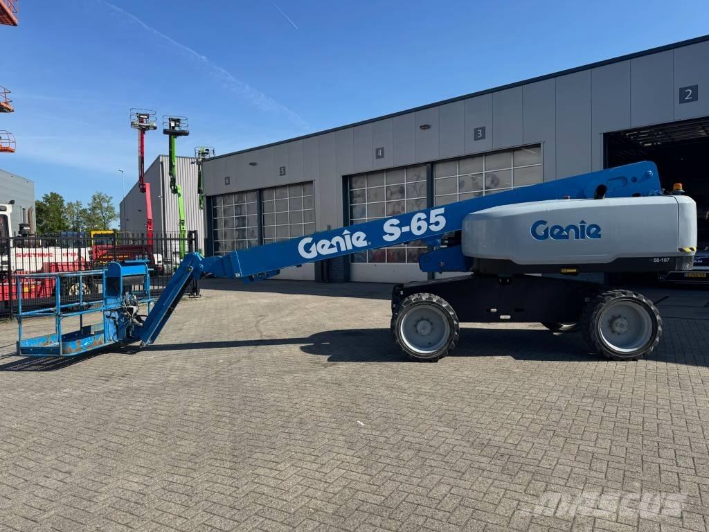 Genie S 65 Teleskopbühnen