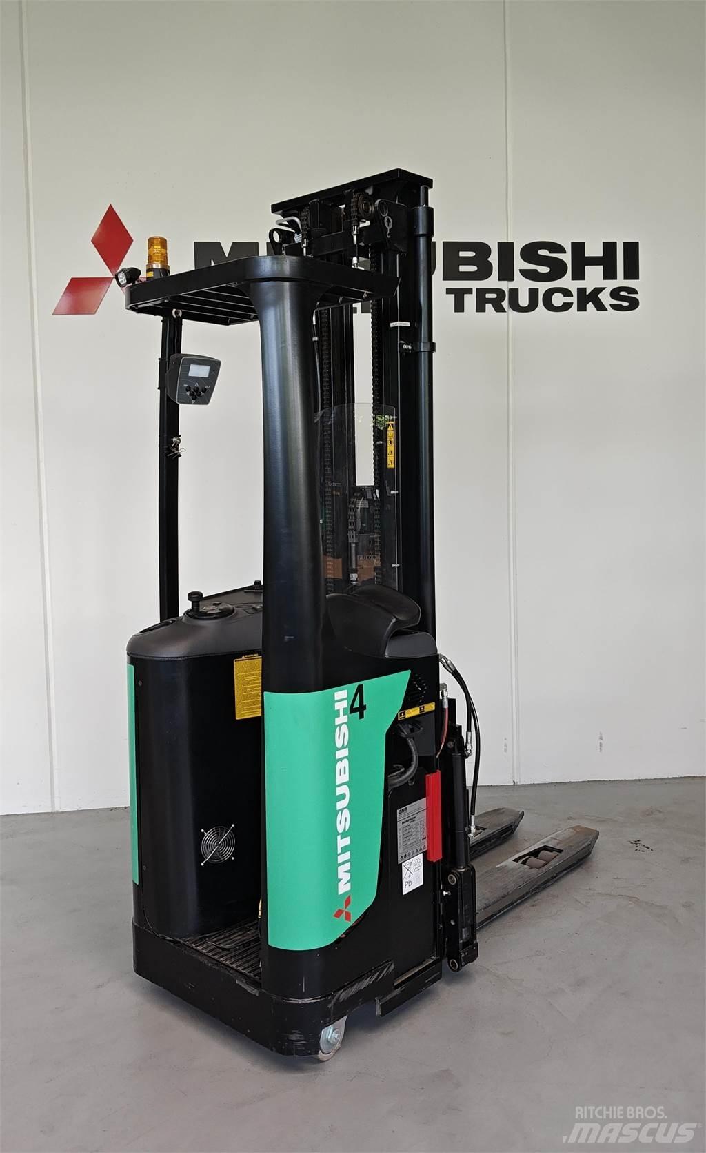 Mitsubishi SBR16NI Gabelstapler mit Fahrerstand
