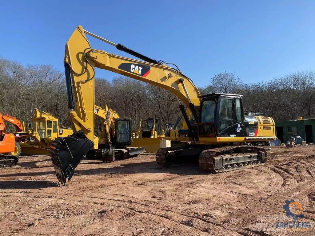 CAT 325 D Raupenbagger