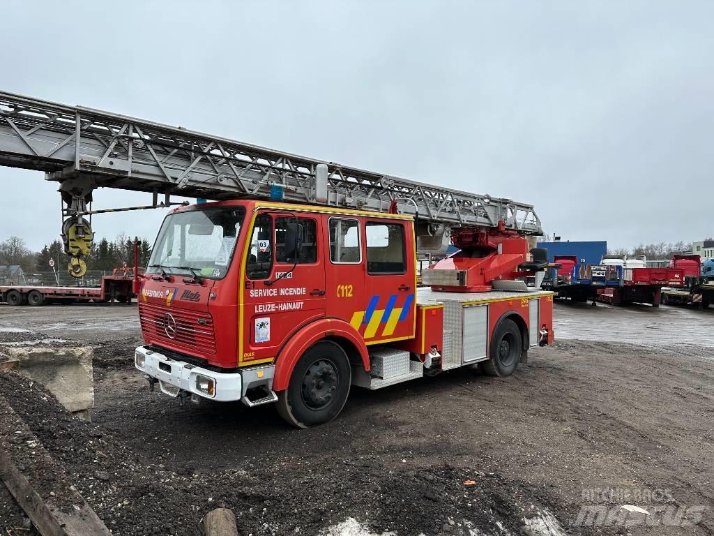 Mercedes-Benz 1424F Löschfahrzeuge