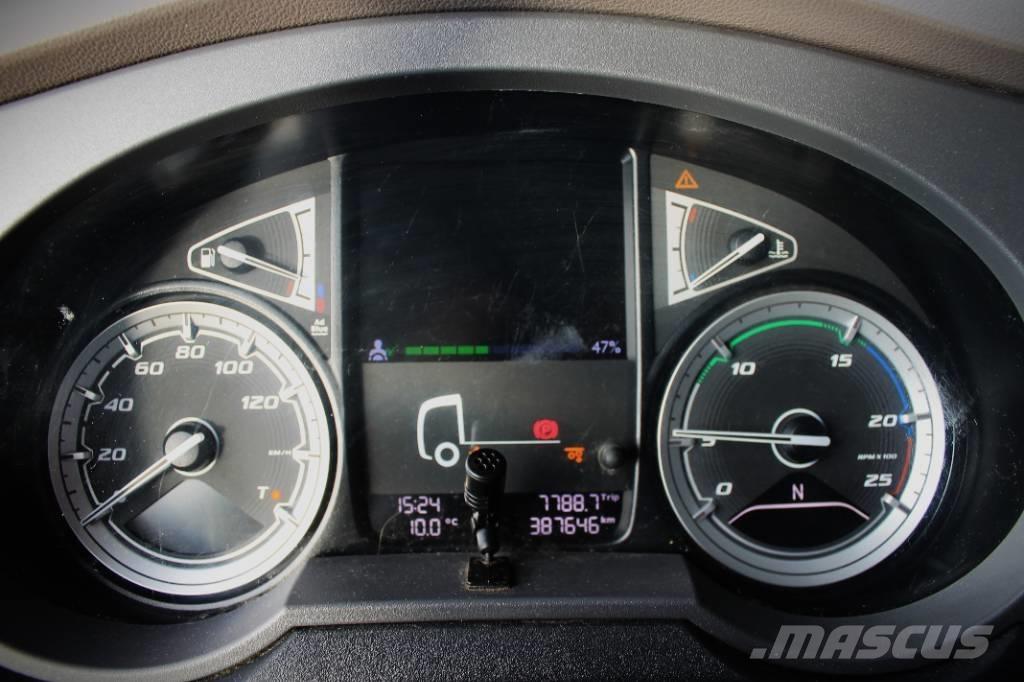 DAF XF 480 FAR Kofferaufbau