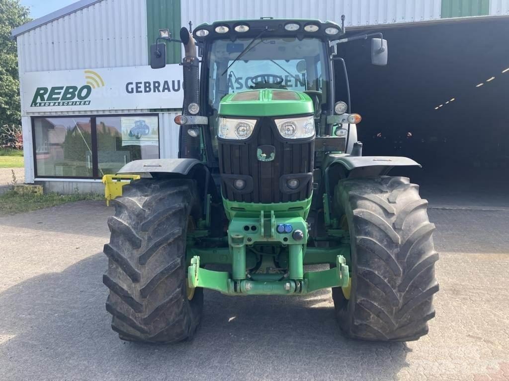 John Deere 6210R Traktoren