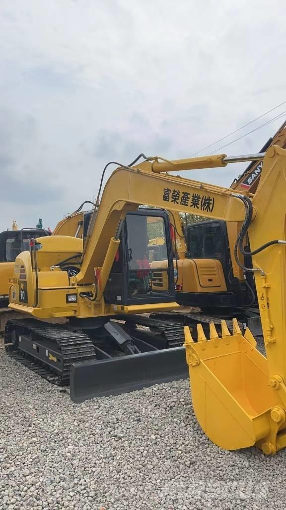 Komatsu PC 70 Midibagger  7t - 12t