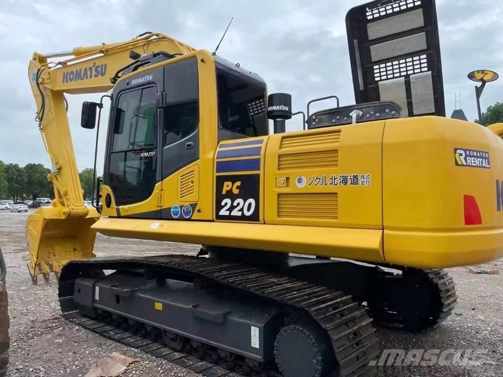 Komatsu PC220-8 Raupenbagger