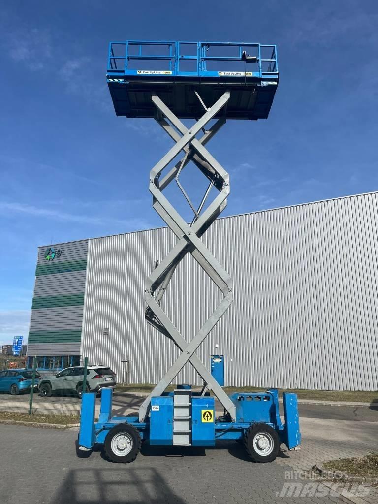 Genie GS 3384 RT Scheren-Arbeitsbühnen