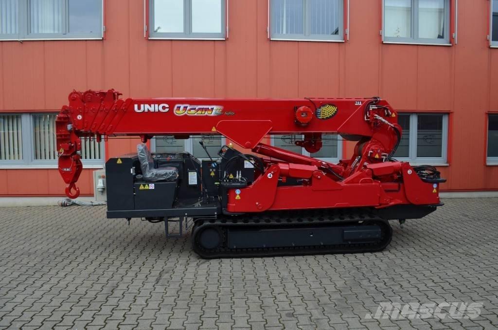 Unic URW-806 Minikrane