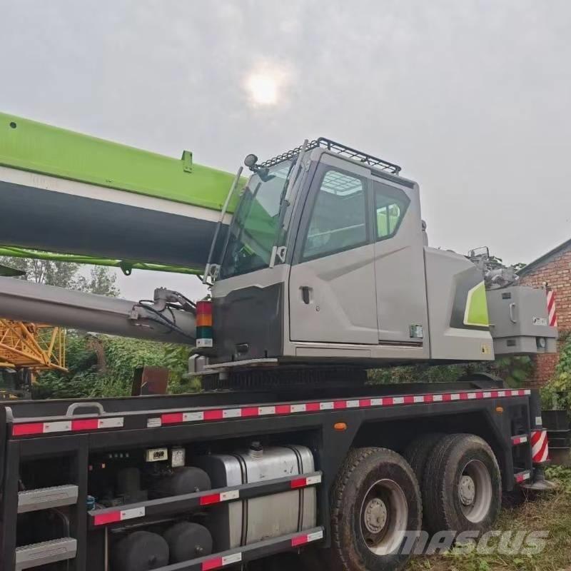 Zoomlion ZTC 350 H All-Terrain-Krane