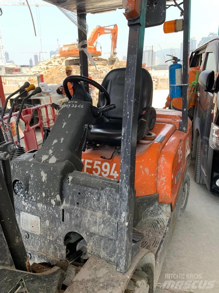 TCM Forklift FD25T4 Dieselstapler