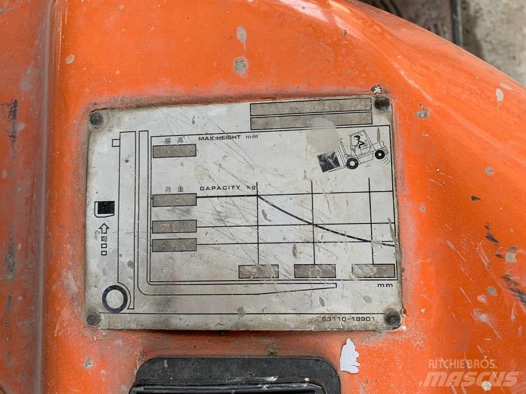 TCM Forklift FD25T4 Dieselstapler