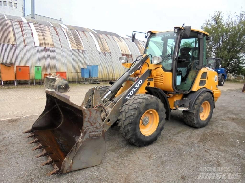 Volvo L 25 F Radlader