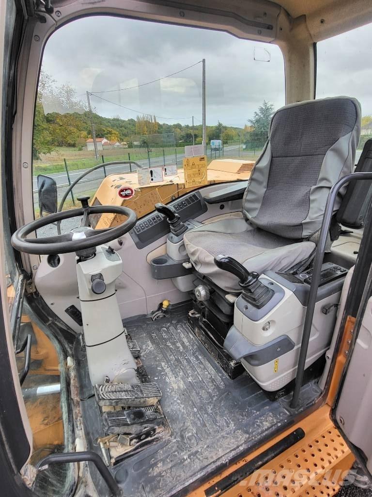 CASE WX 125 Mobilbagger