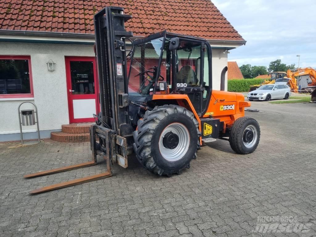 JCB 930-4 Geländestapler