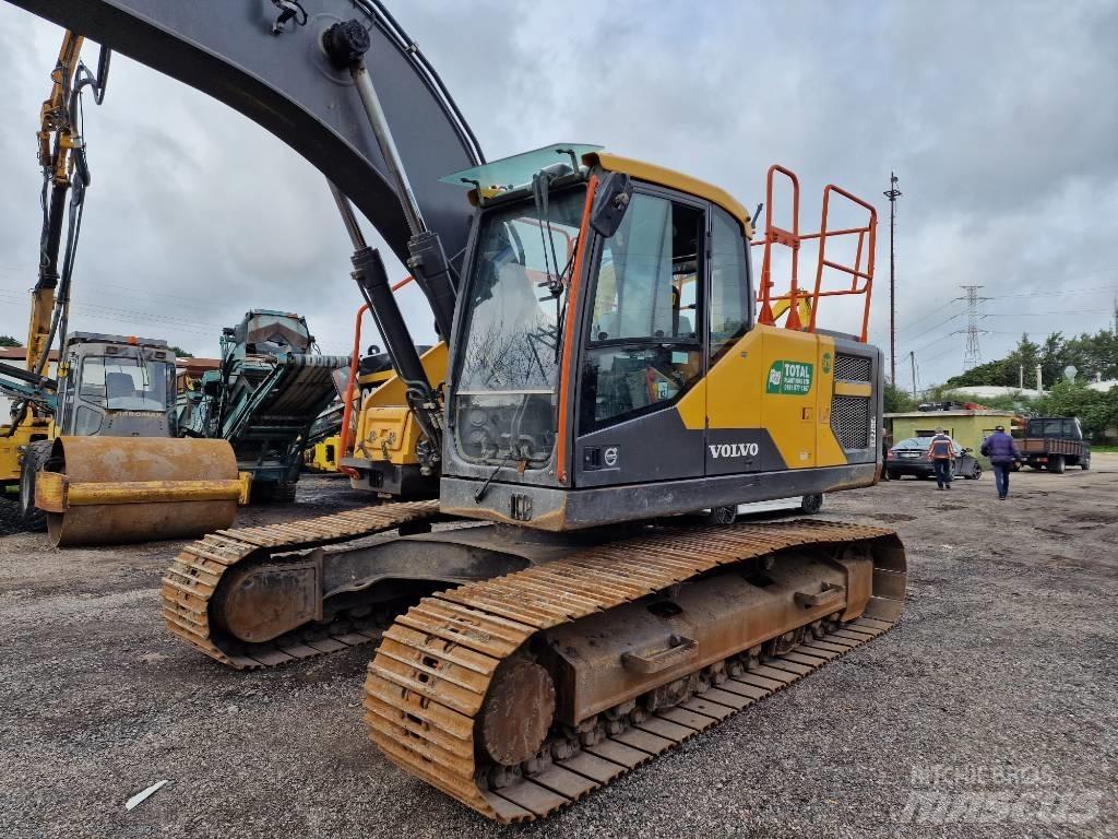 Volvo EC 220 E Raupenbagger