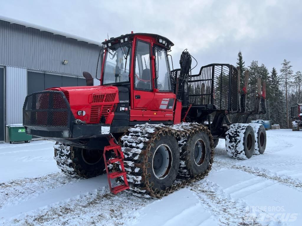 Komatsu 895 Forwarder