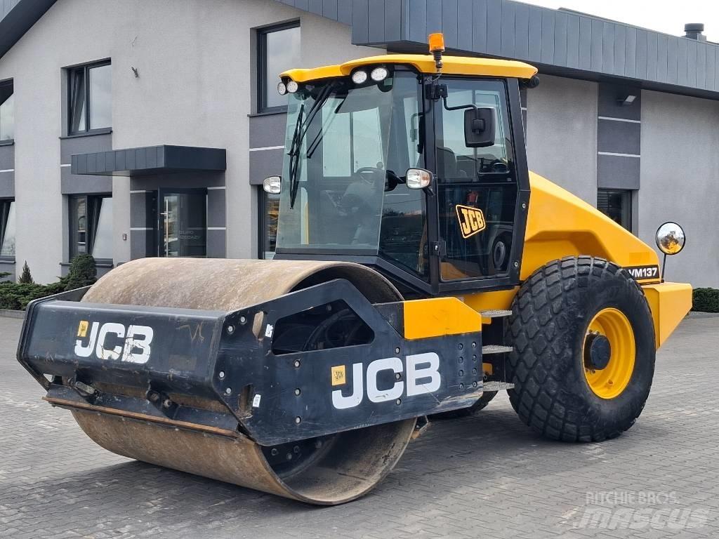 JCB VM 137 Walzenzüge
