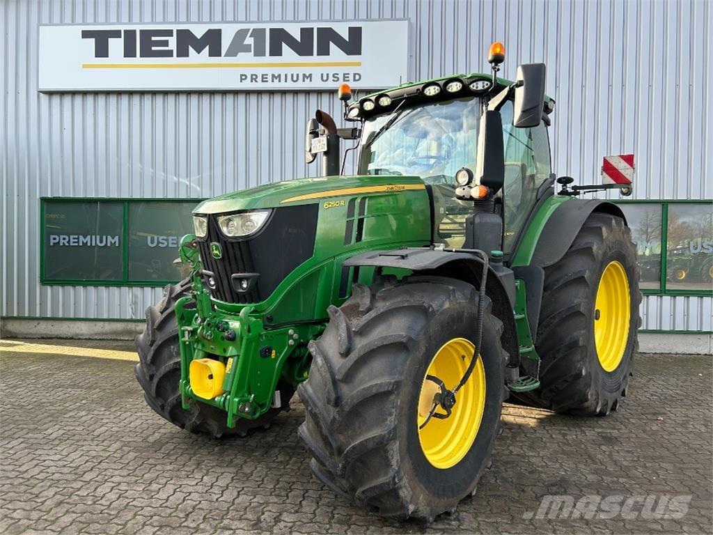 John Deere 6250R Traktoren