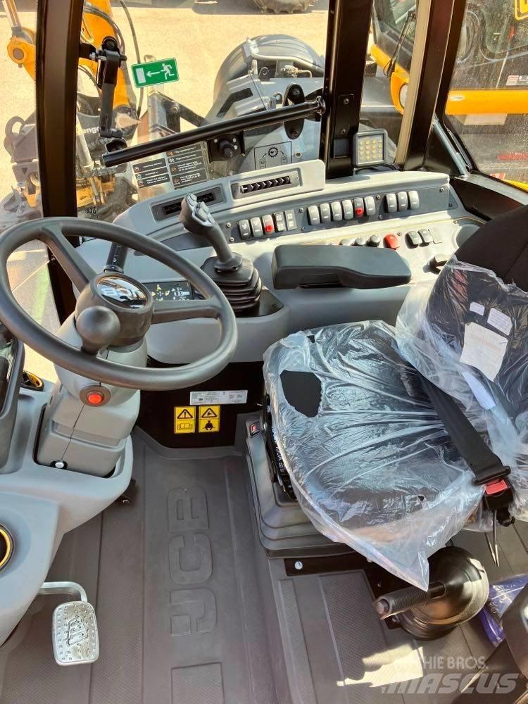 JCB 409 STAGE V - AGRI Minilader