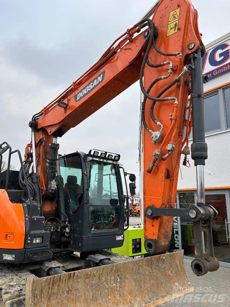 Doosan DX140LCR-5 Raupenbagger
