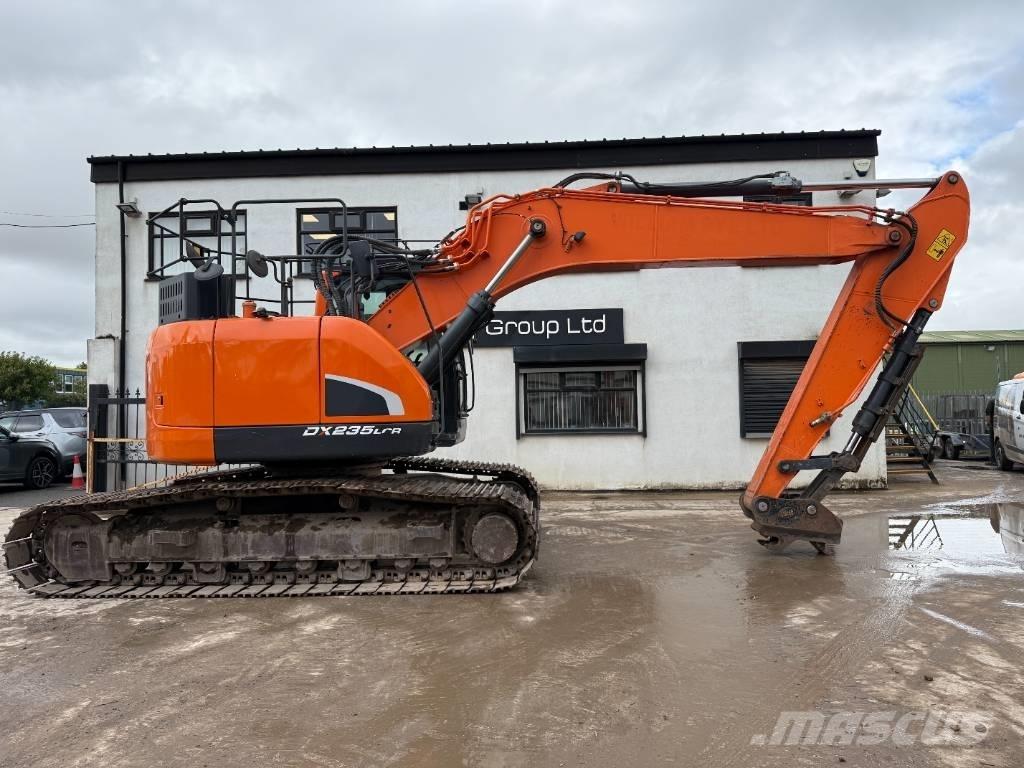 Doosan DX 235 LCR-5 Raupenbagger