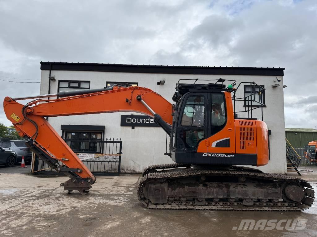 Doosan DX 235 LCR-5 Raupenbagger