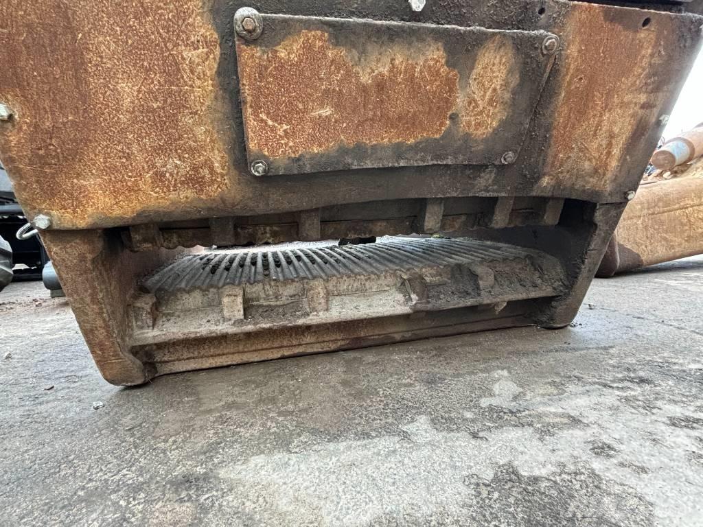 MB Crusher 120 Brecherlöffel