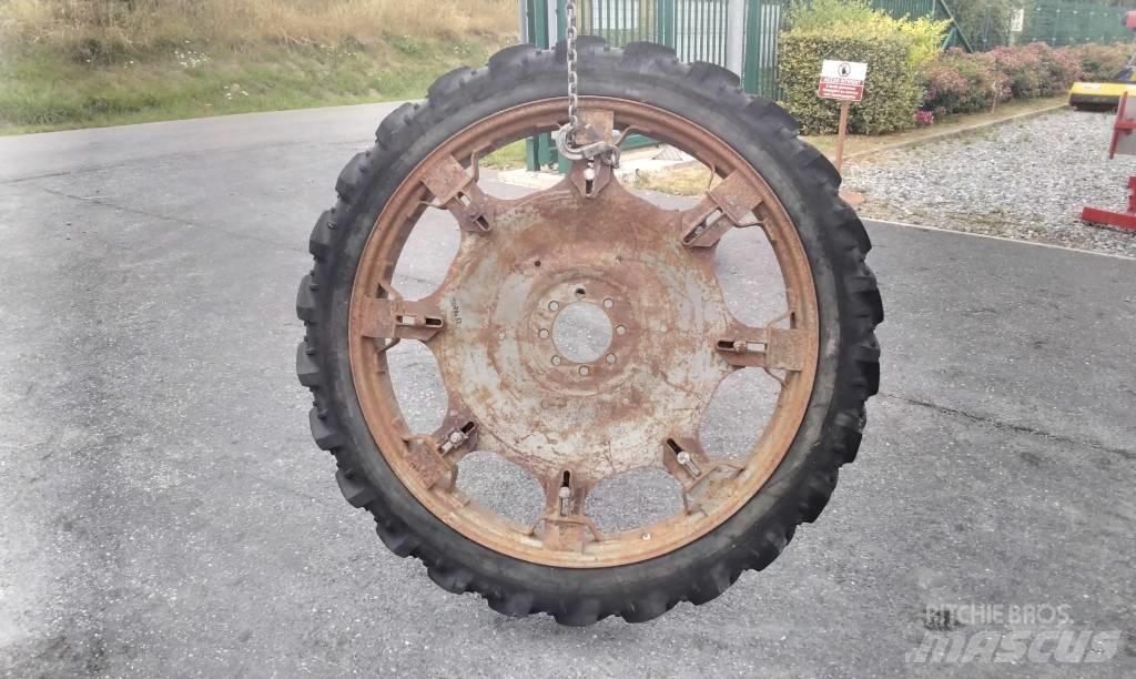 Kleber 8.3R44 Reifen