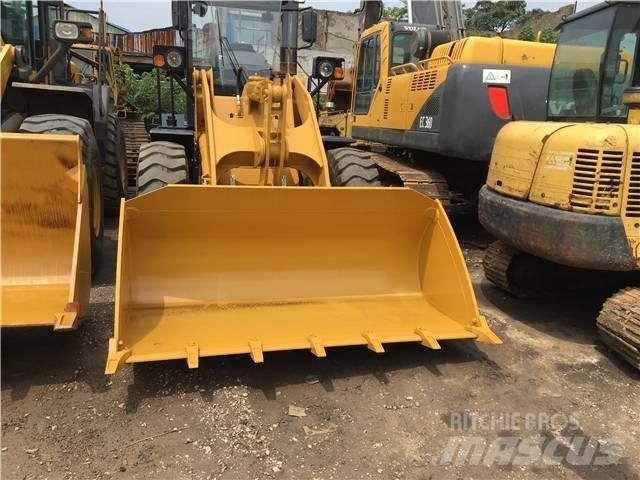 SEM 630B Baggerlader
