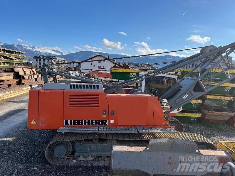 Liebherr HS 833 HD Raupenkrane