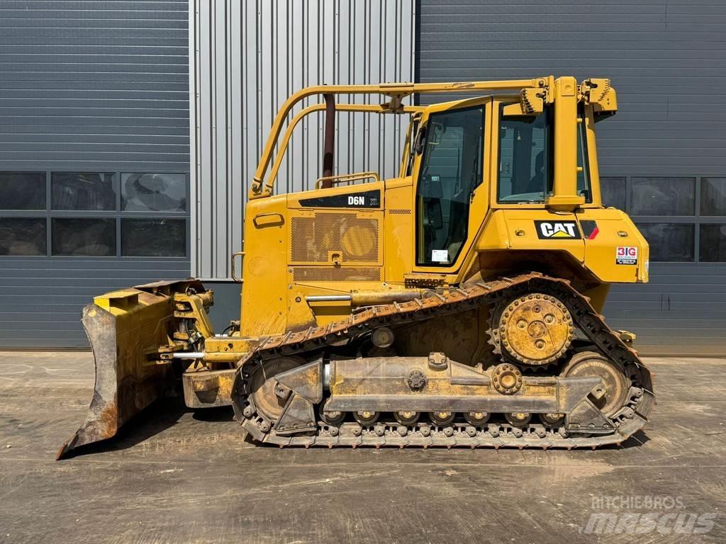 CAT D6N Bulldozer