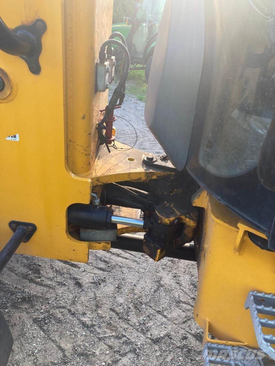 JCB TM 220 Teleskoplader für Landwirtschaft