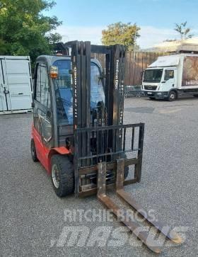 Manitou MI 25 Dieselstapler