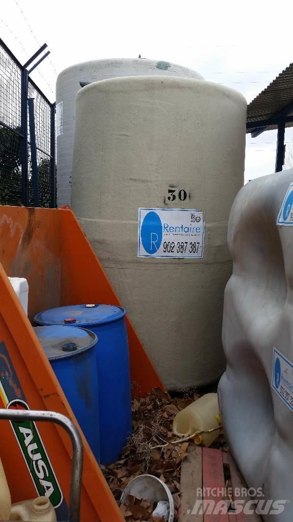  DEPOSITO AGUA 5000 L Sonstige Baumaschinen