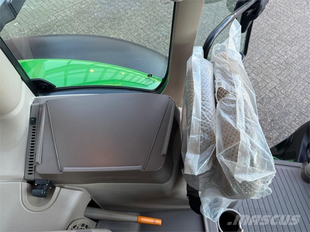 John Deere 6R185 Traktoren