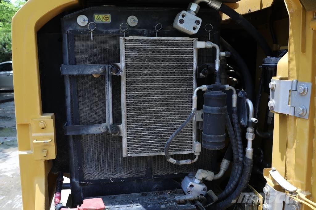 CAT 305.5E2 Minibagger < 7t