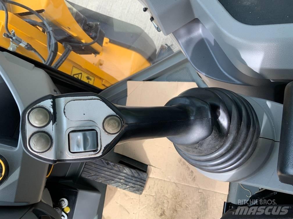 JCB 437 HT Radlader
