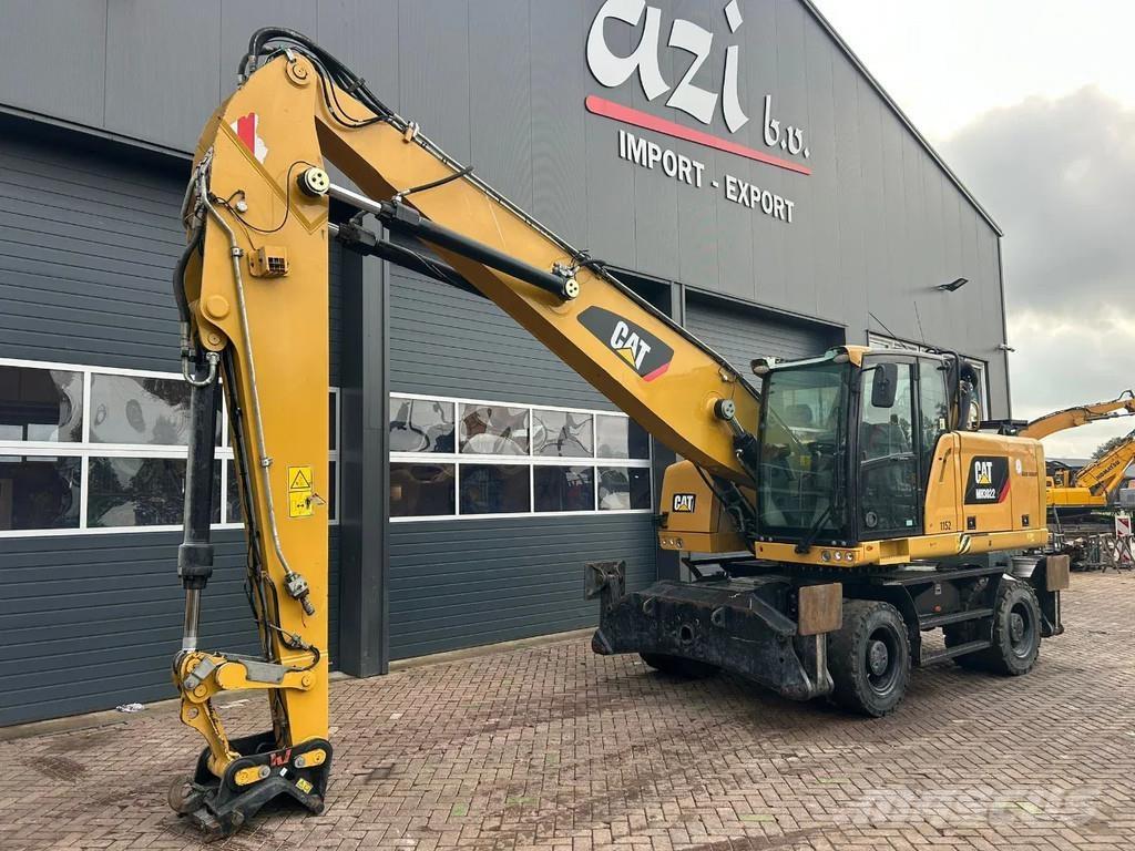 CAT MH3022 Materialumschlag
