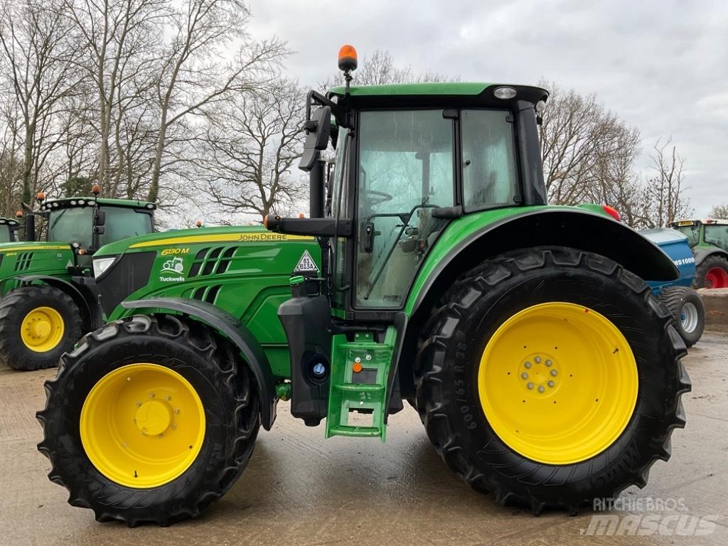 John Deere 6130 M Traktoren