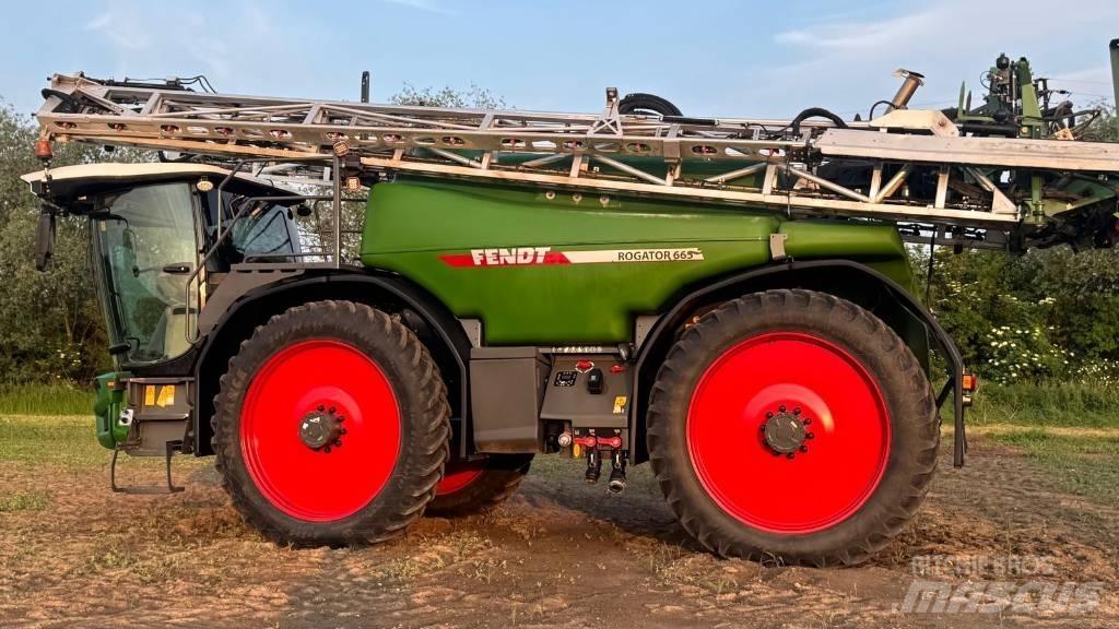 Fendt Rogator 665 Selbstfahrende Sprühgeräte