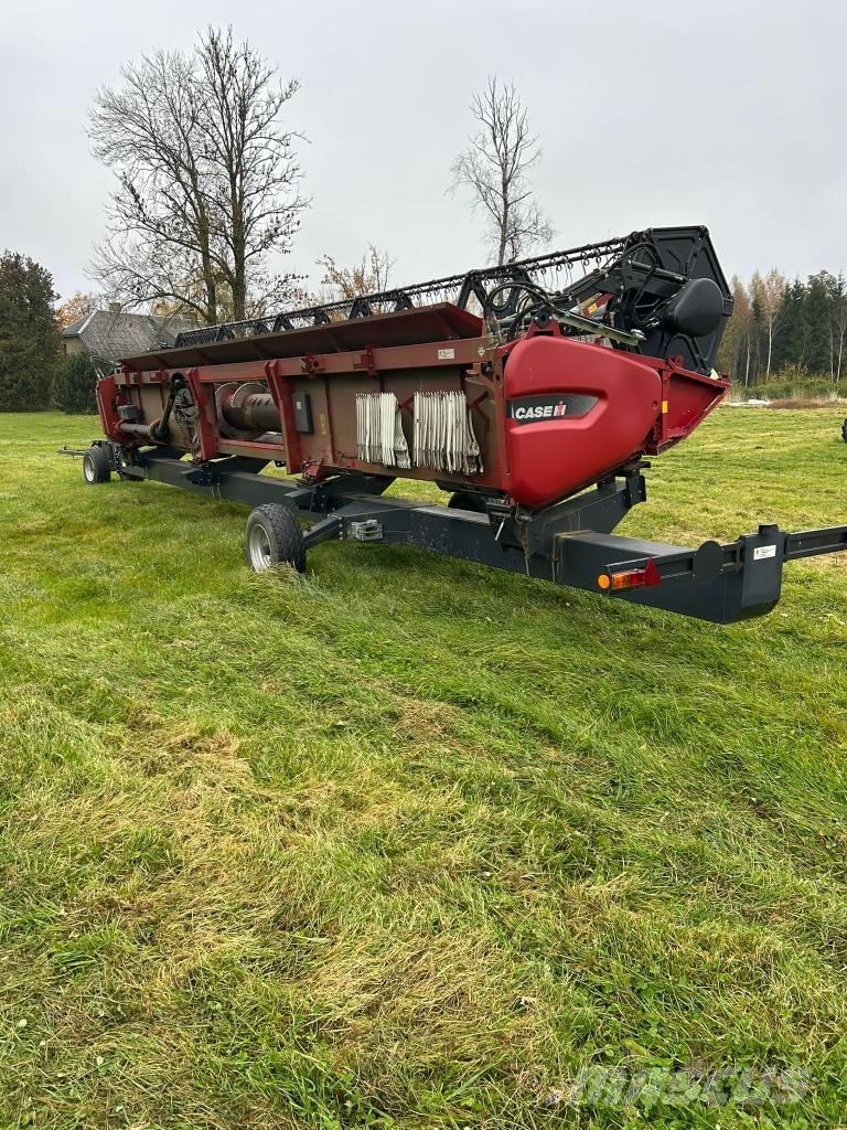 Case IH 8250 Mähdrescher