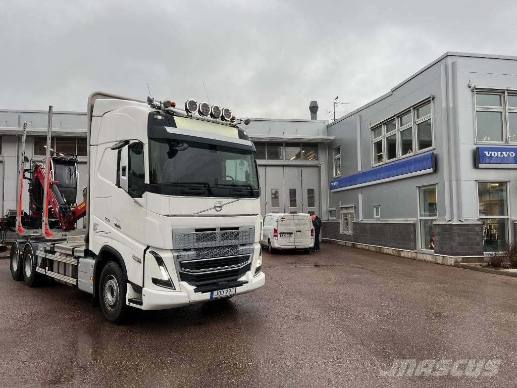 Volvo FH16 750 Globe Holztransporter