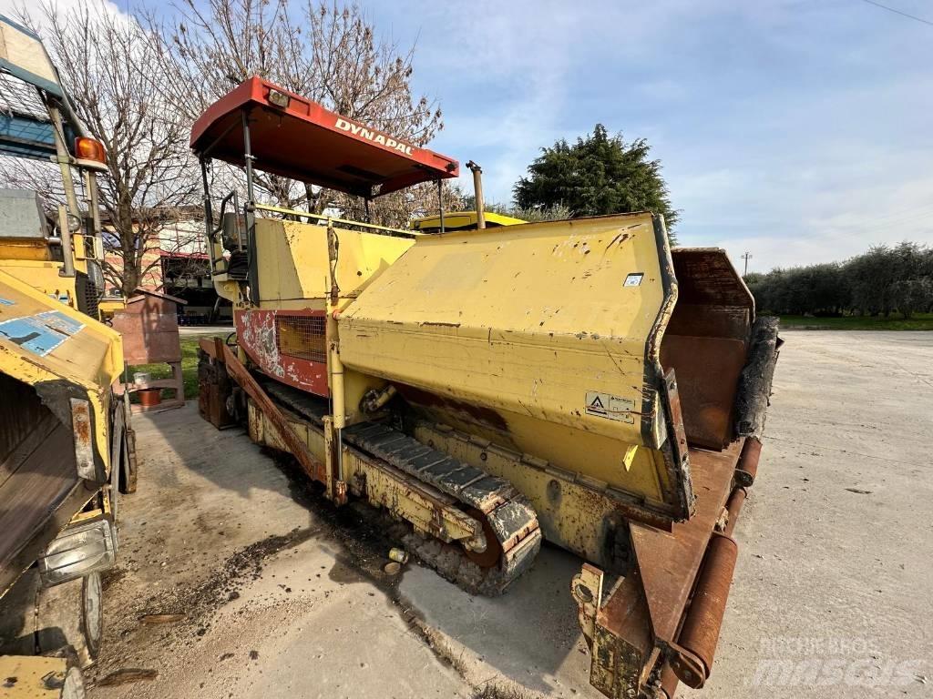 Dynapac F 141 C Strassenfertiger