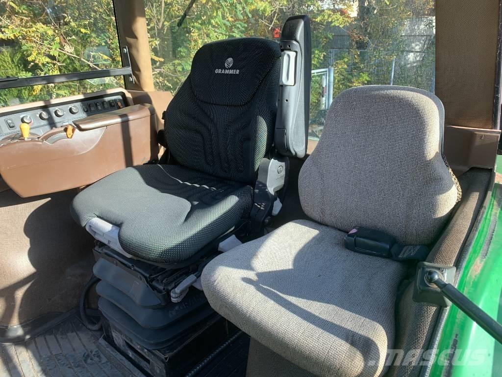 John Deere 8230 Traktoren