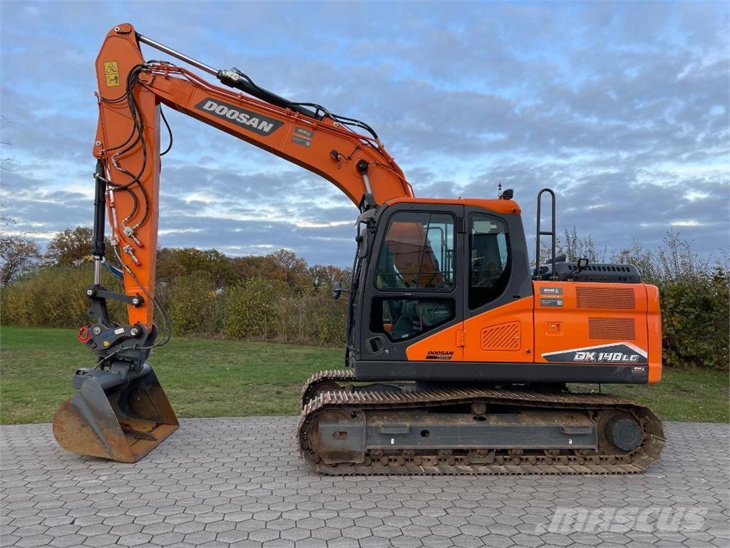 Doosan DX140LC-7 Raupenbagger