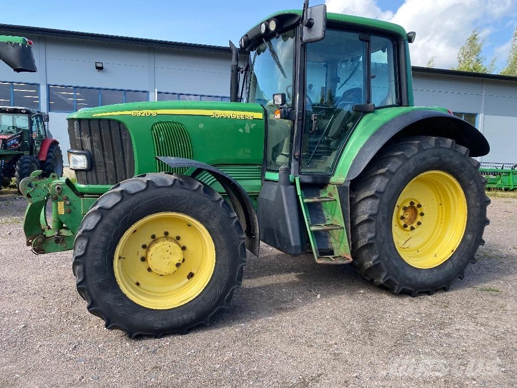 John Deere 6920 S Traktoren